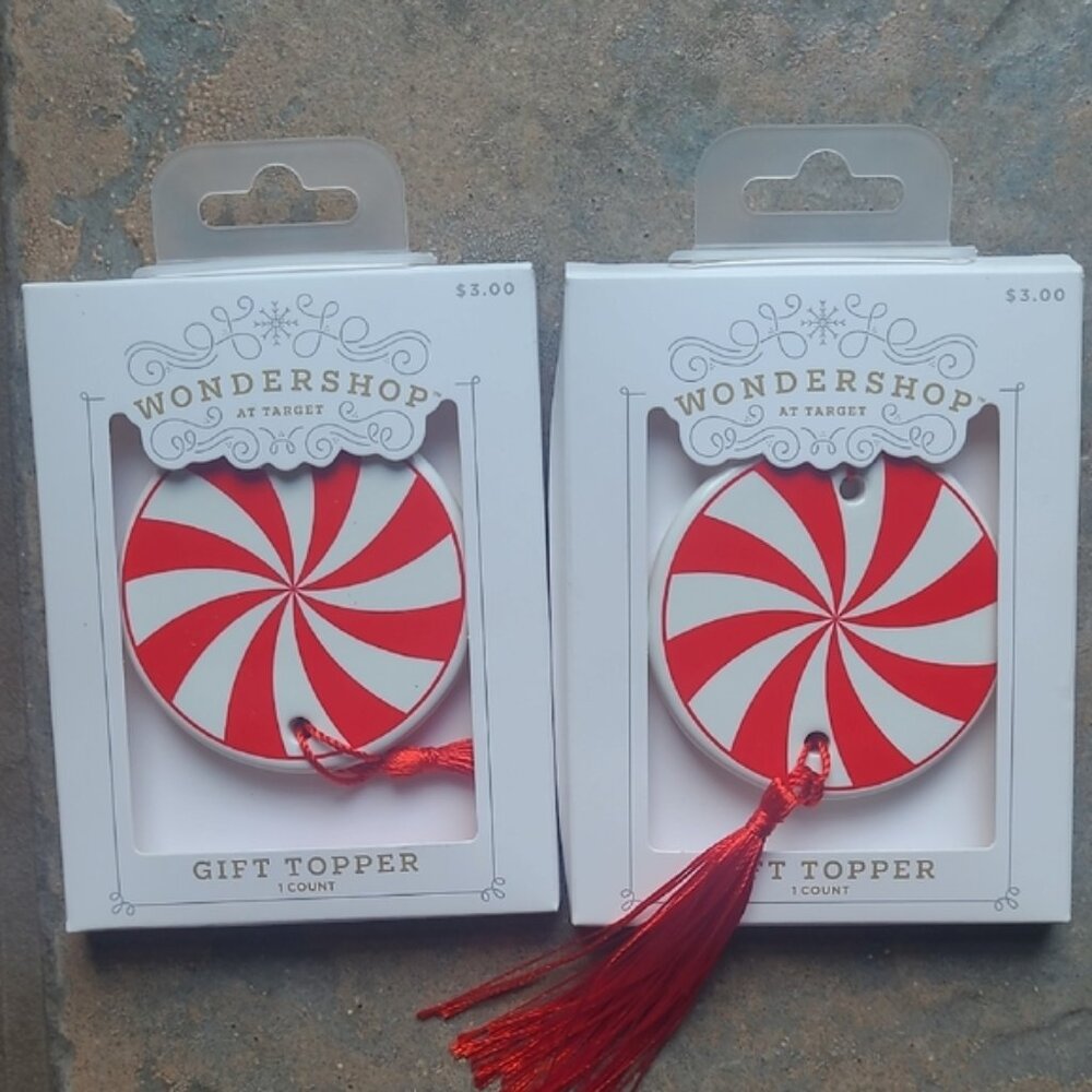 NWT! Wondershop Set of 2 Peppermint ceramic gift toppers ornaments with tassels